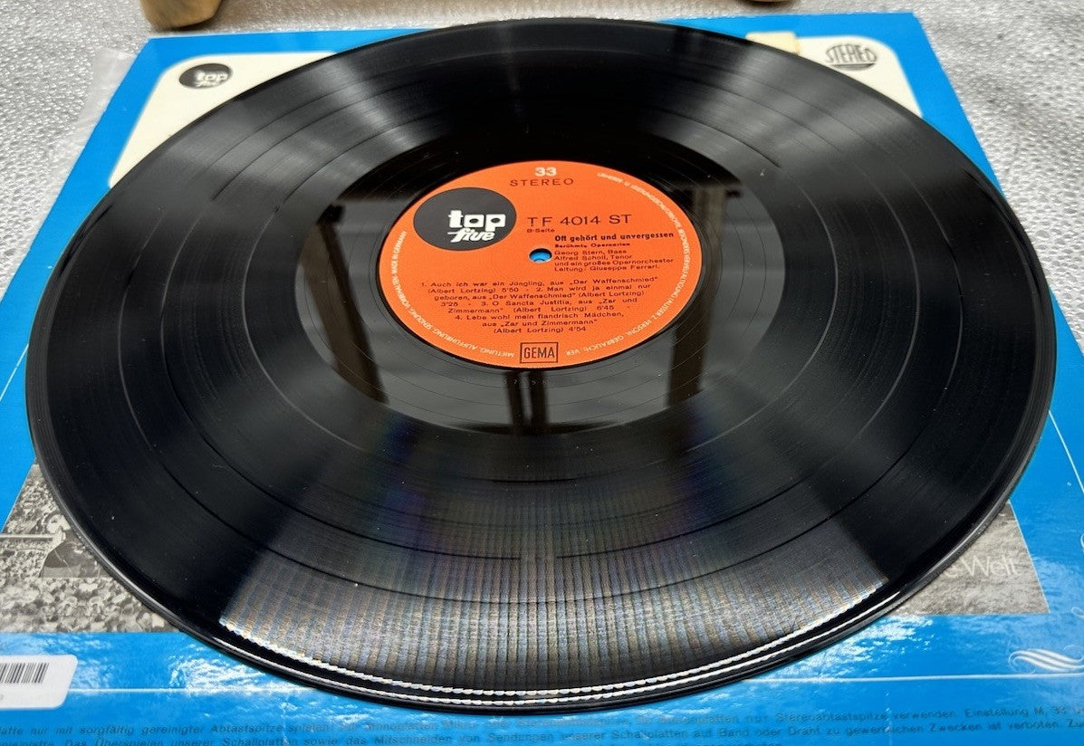 Oft gehört und unvergessen - Berühmte Opernarien Record In Good Condition 7513