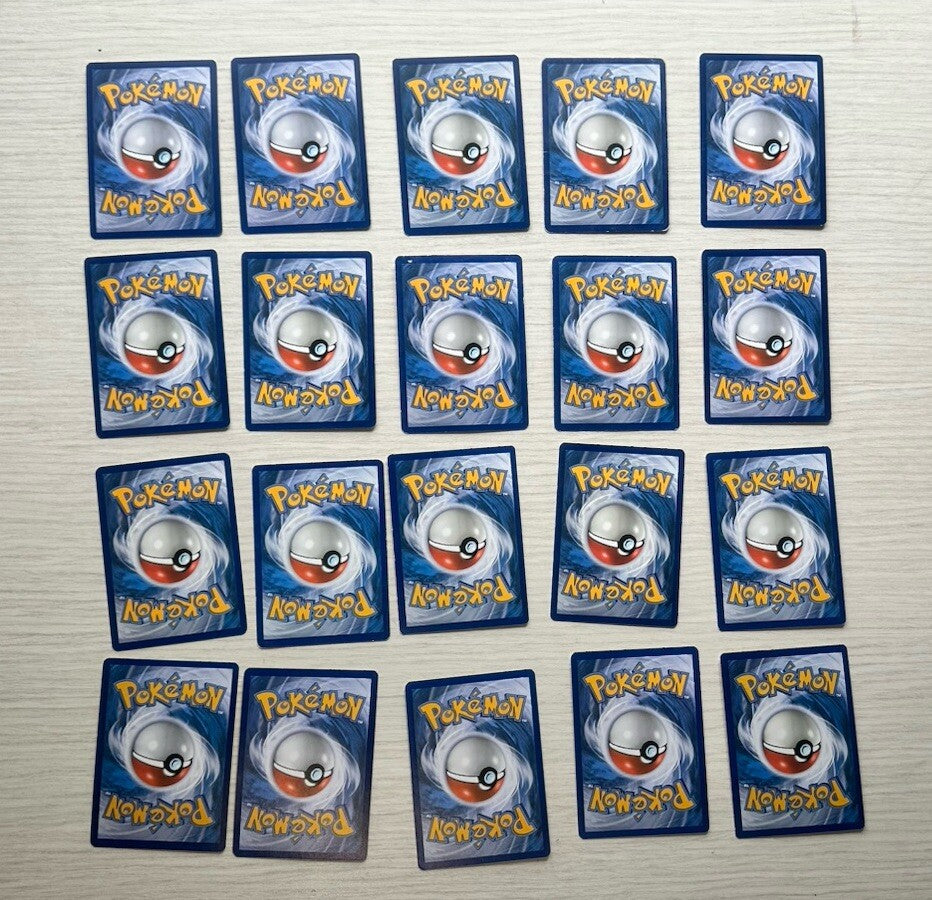 20 X Pokemon Trainer Cards Collection Random Years & Series 6388