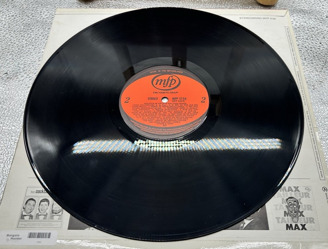 Non-Stop 28 Top-Hits Van Eigen Bodem Record In Good Condition 6765