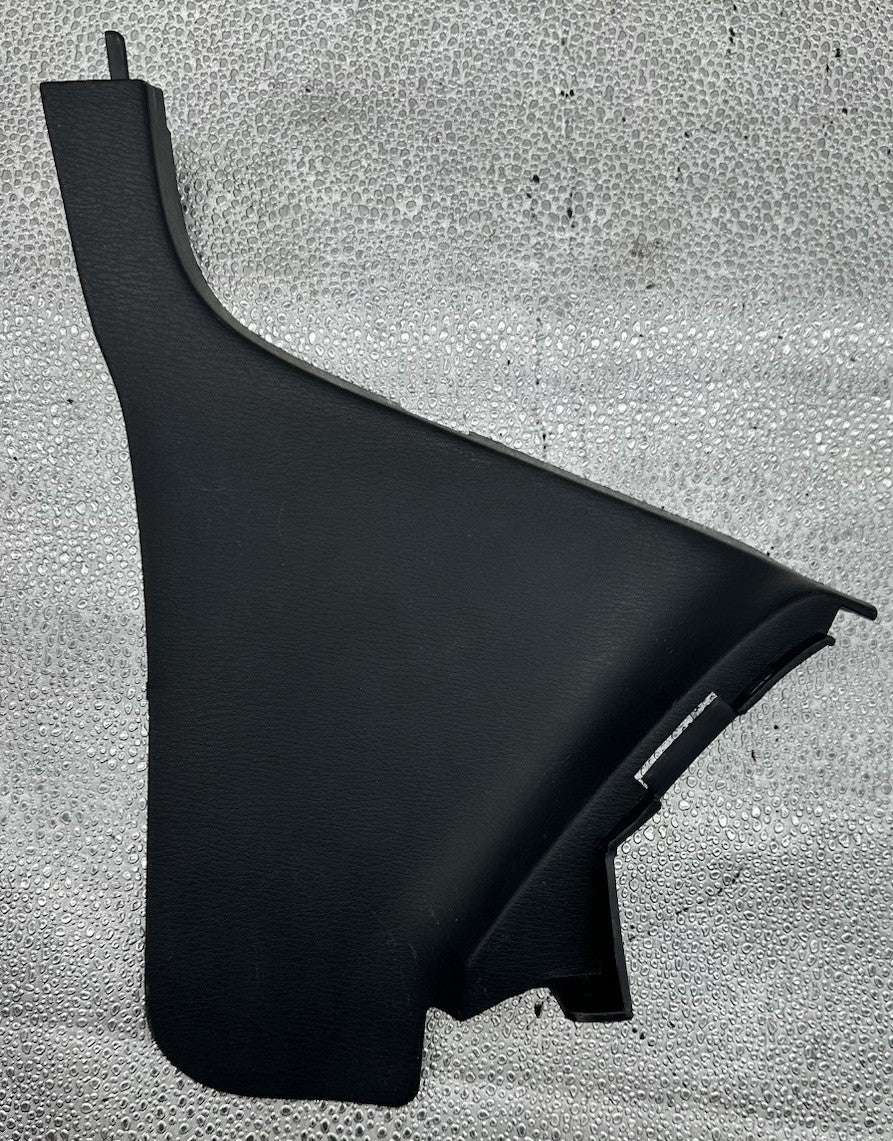 NISSAN SKYLINE R33 GTR GTST RB26 RB25 lower dash trim R/H side 68920-15U00