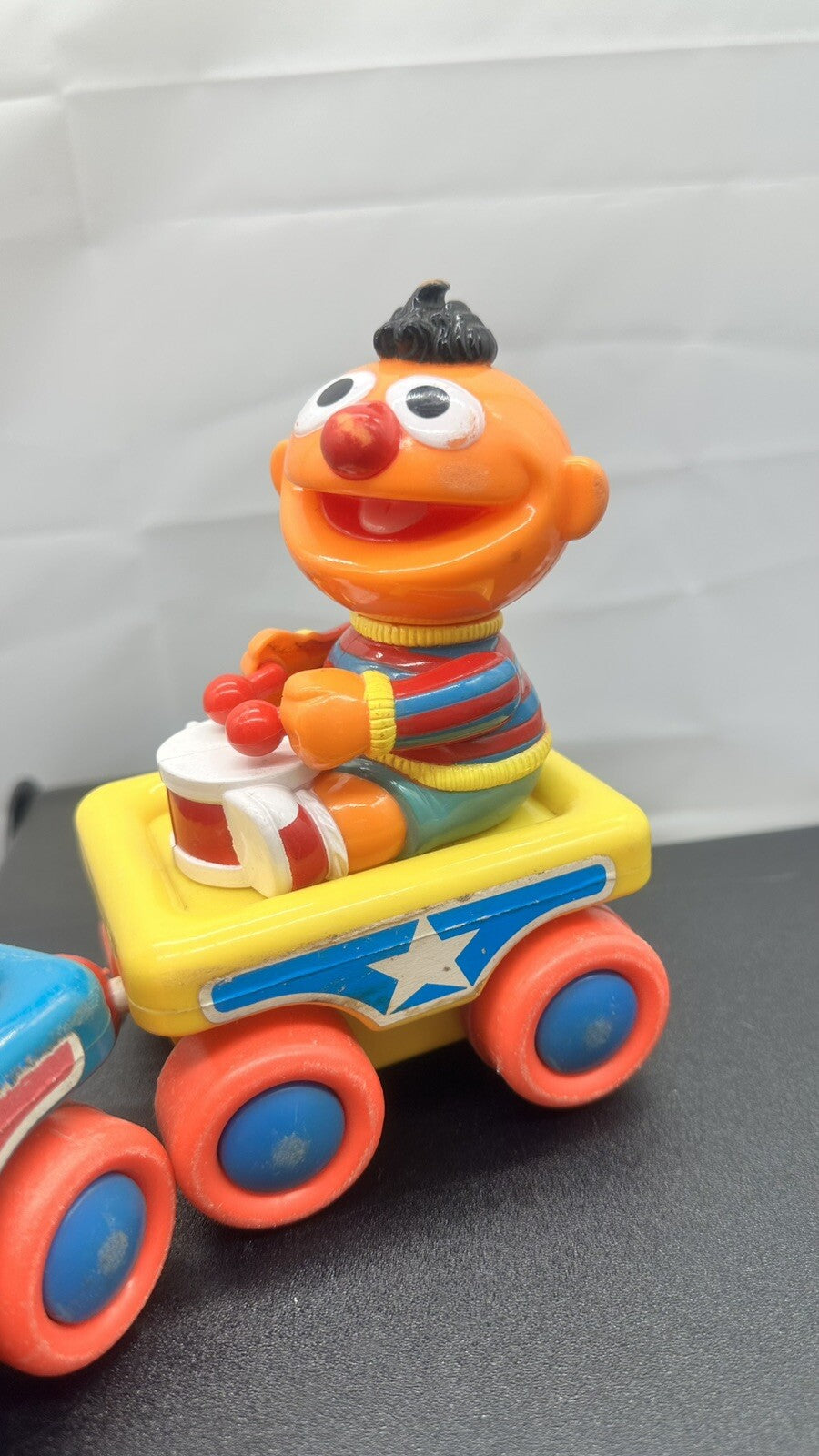 Vintage Tyco Sesame Street Band Parade Pull Train Toy Baby Big Bird Elmo & Ernie