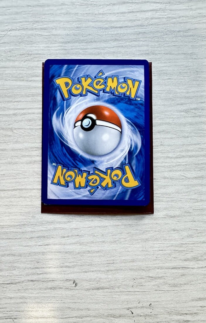 Luxray Pokemon Reverse Holo Electric Card Year 2014 (5243)