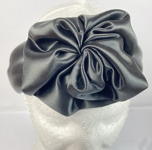 F412 Mimco Black Rose Hair Headband In Good Condition