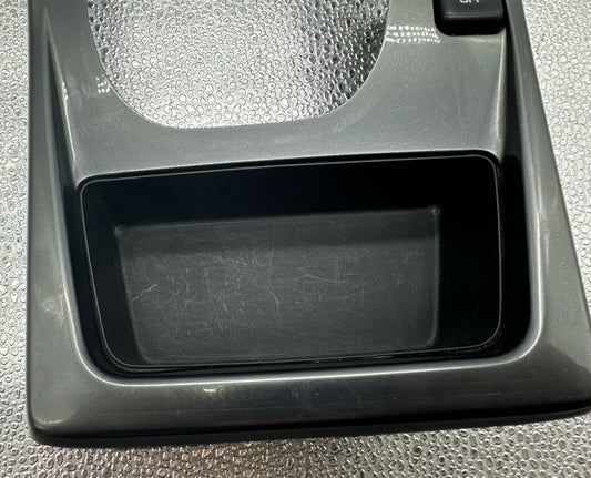 Nissan Stagea C34 gear surround trim auto In Good Condition 5901