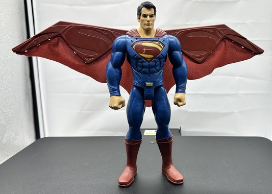 2015 Mattel 12 Inch Heat Vision Action Wing Superman In Good Condition 8582