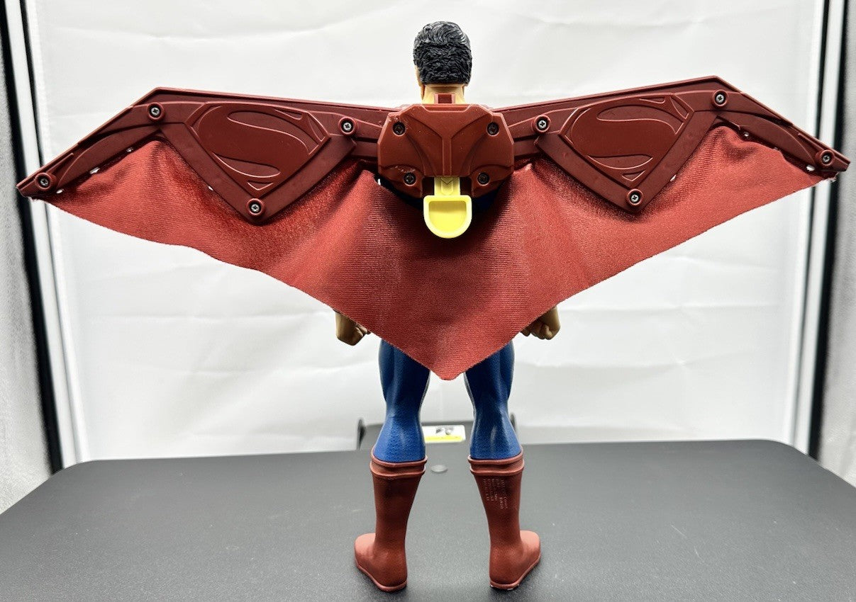 2015 Mattel 12 Inch Heat Vision Action Wing Superman In Good Condition 8582