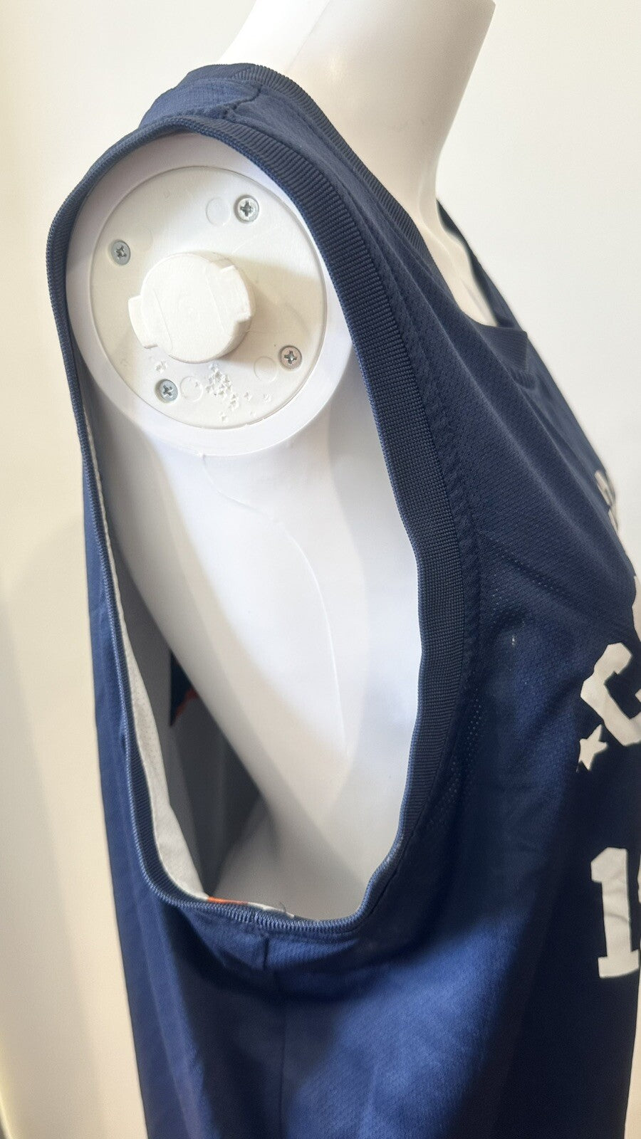 Converse Reversible Number 8 Jersey Size XL In Good Condition 2960