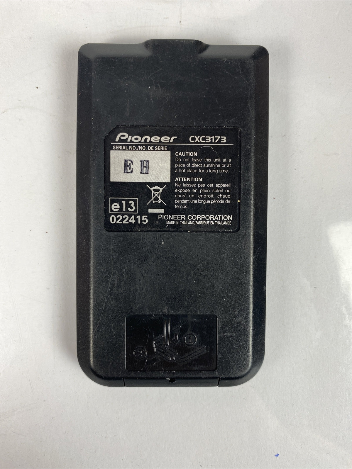 M994 Genuine Pioneer Remote Control Unit CXC3173 In Good Condition