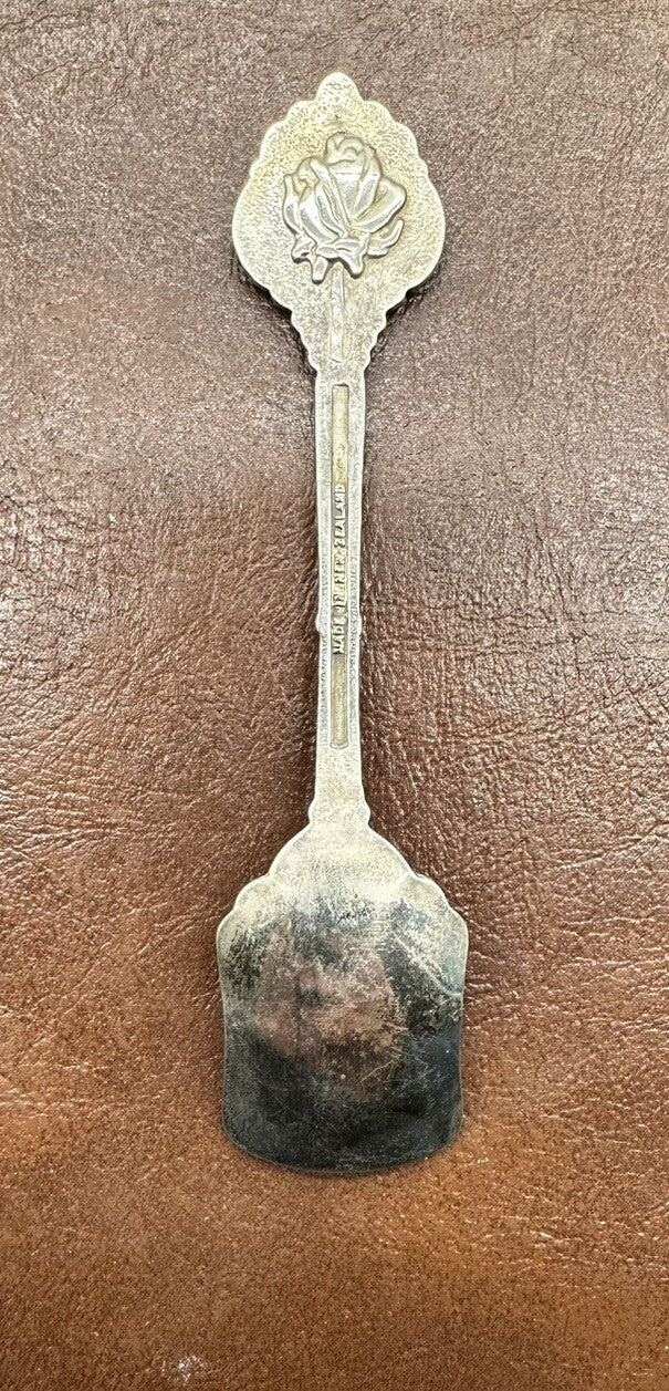 Souvenir Spoon Ararat Victoria Australia Silver plated In OK Cond