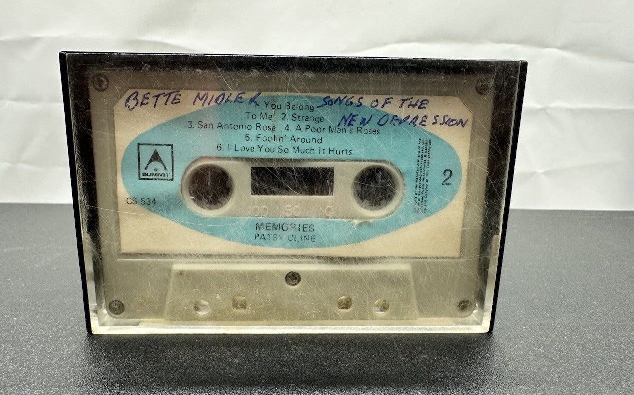 Memories : Patsy Cline Cassette Tape In OK Condition 7786