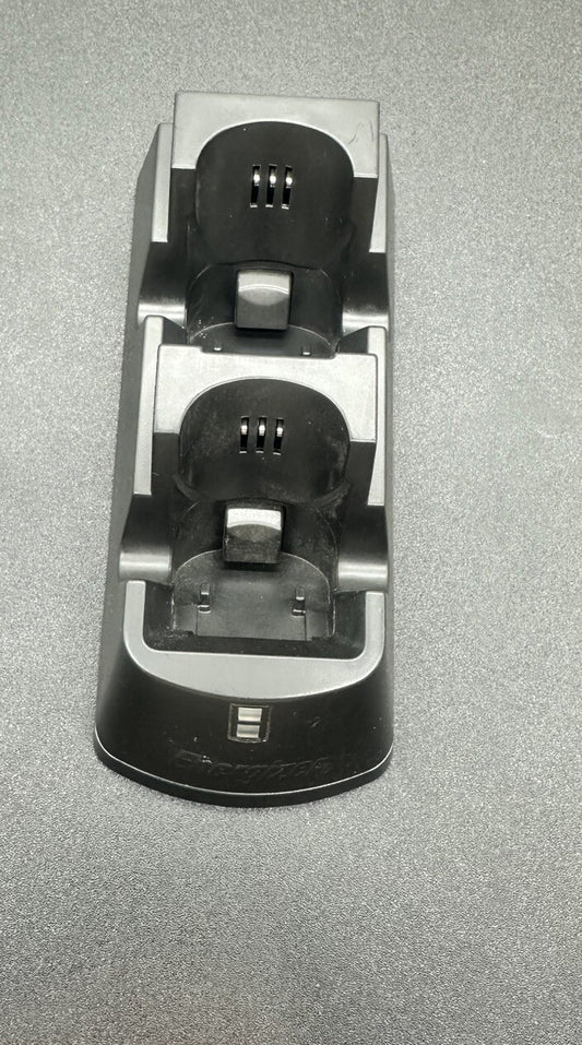 Nintendo Wii Energizer Dual Docking Station Controller Charger NO BATTERIES 6401