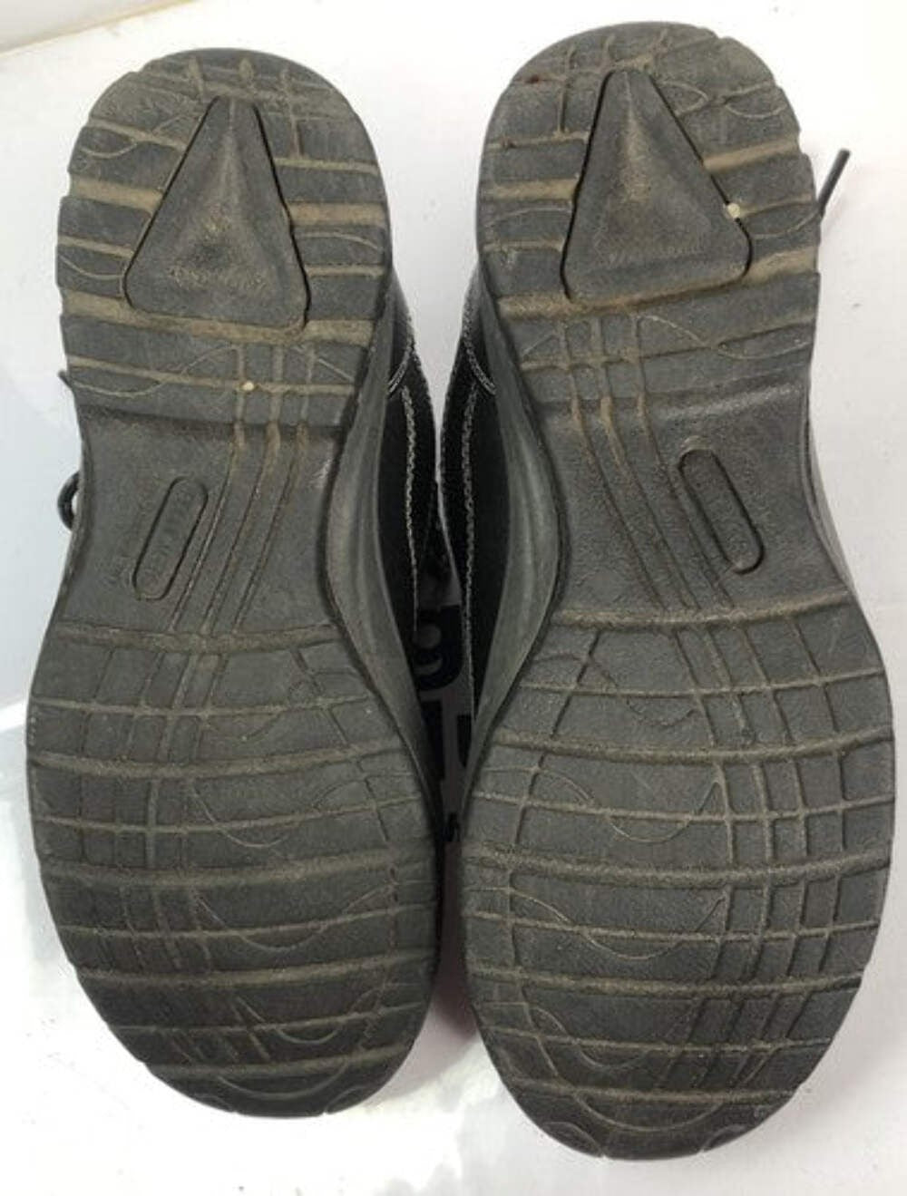 F127 Safety Jogger Heavy Duty Work Shoes Black US 8 UK 5.5 In Good Condition