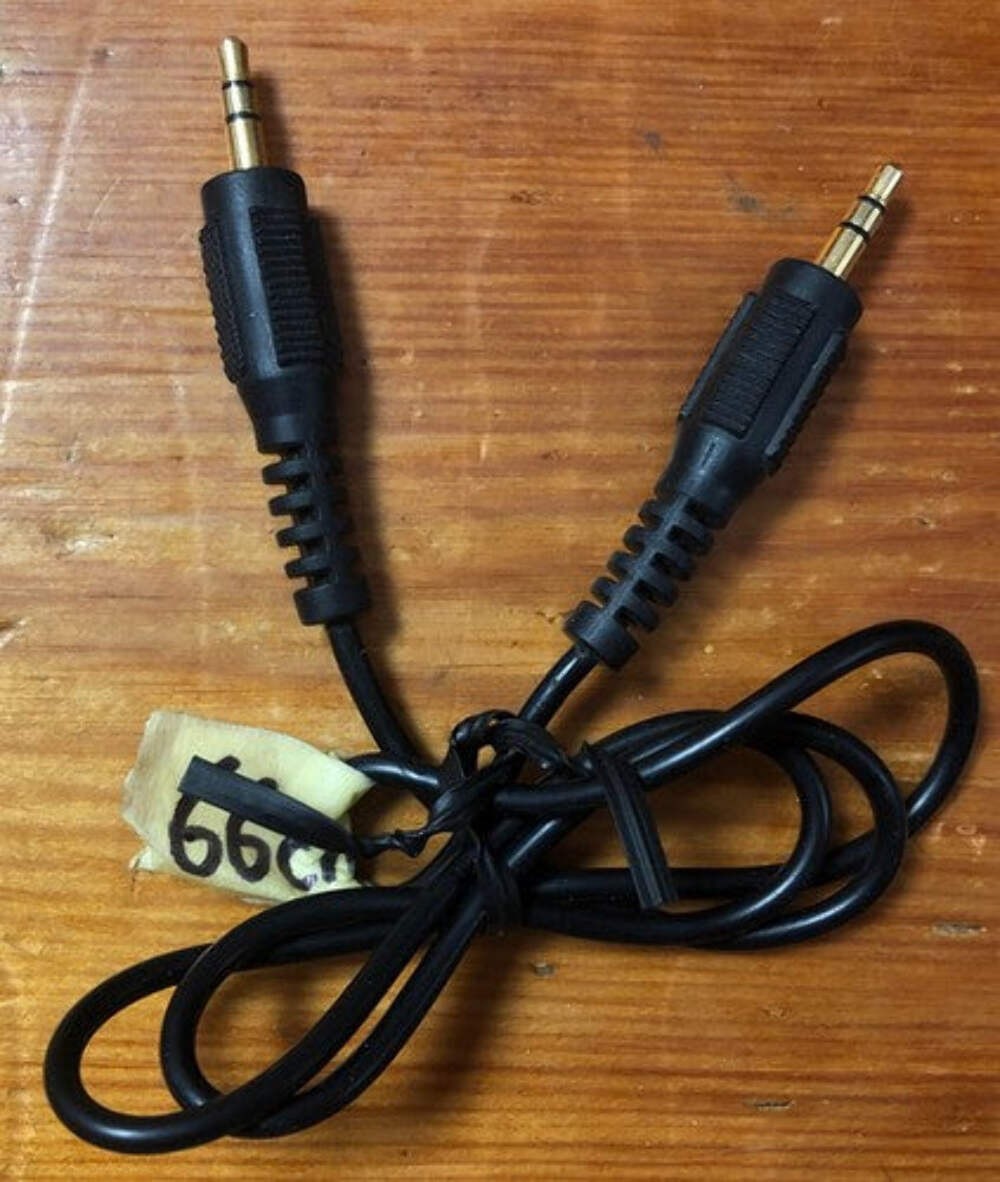 3.5mm Jack Lead Male to Male Cable 66 CM cable In good condition