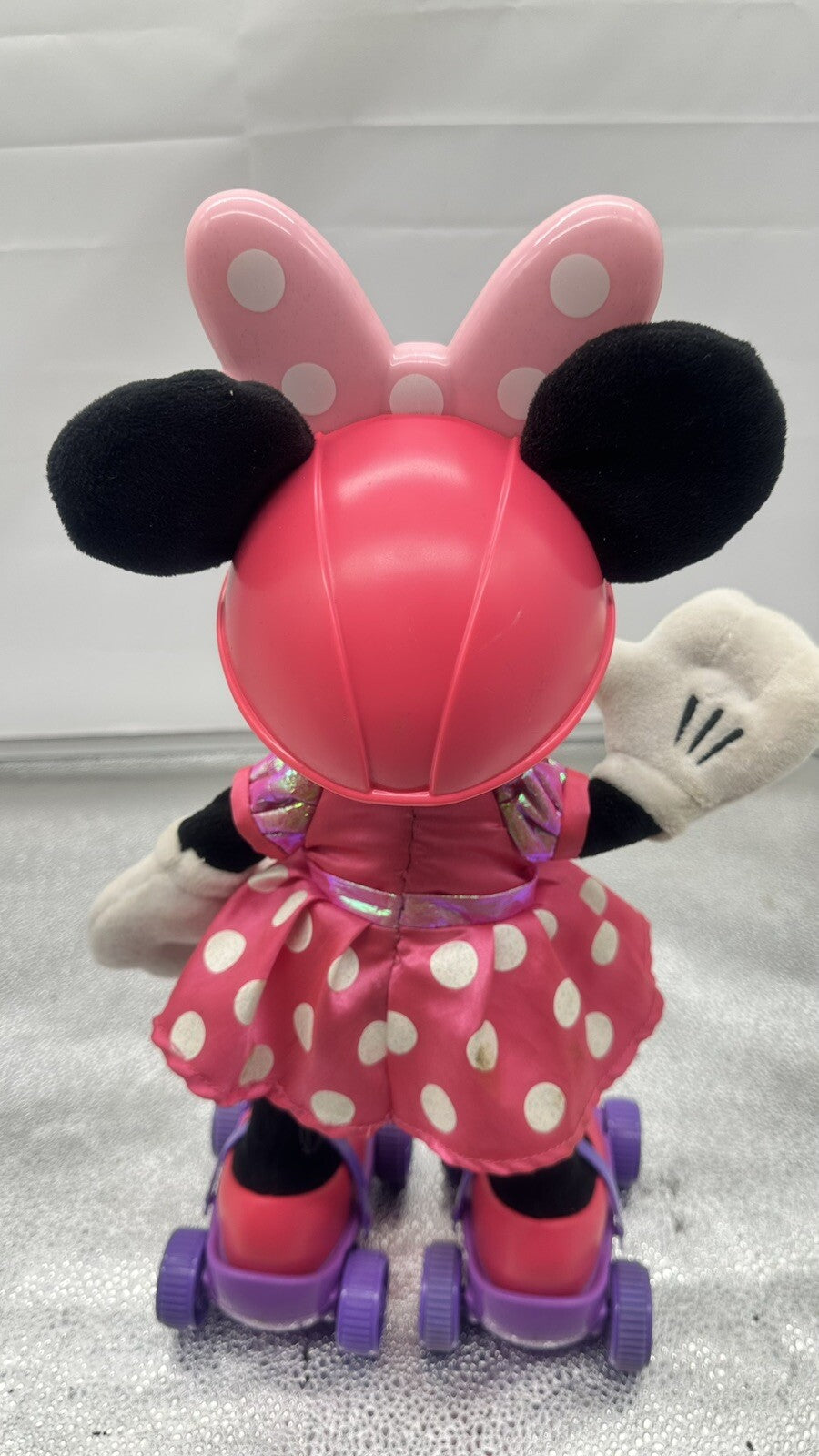Disney Roller Skating Minnie Mouse Plush FAULTY FOR PARTS 6397