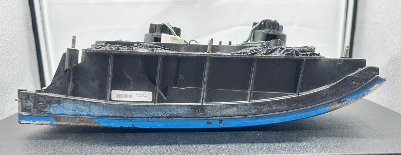 NISSAN SKYLINE R33 COUPE 1993 - 1998 OEM Left Hand Side TAIL LIGHT 6044