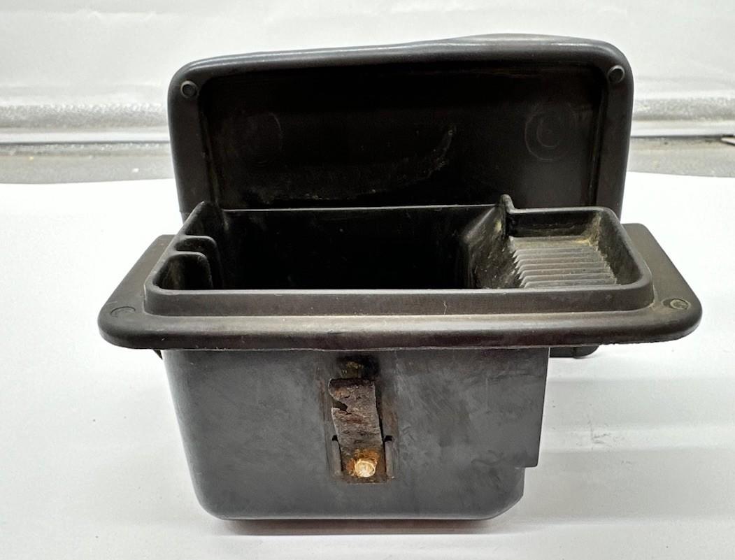 Nissan Silvia S13 180SX 240SX Ash Tray discoloration / Scuffed 9372