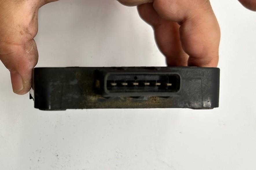 Nissan Coil Ignitor Skyline R32 RB20 BNR32 RB26 GTR GTST etc 22020 05U00 9325