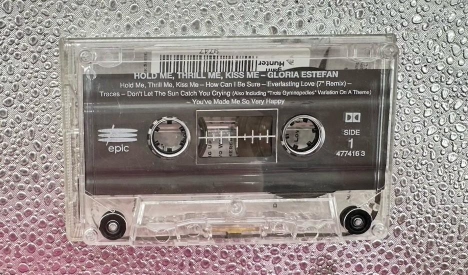 Gloria Estefan : Hold Me, Thrill Me, Kiss Me Cassette Tape In Good Condition9747