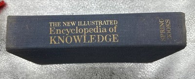 The New Illustrated Encyclopaedia Of Knowledge Book In OK Condition Yellowing