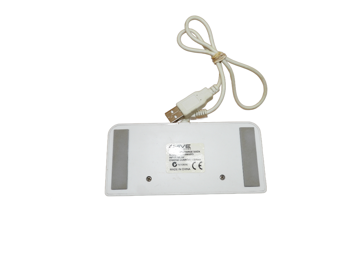 Hive Accessories Wii Controller Usb Recharge Dock NO BATTERIES