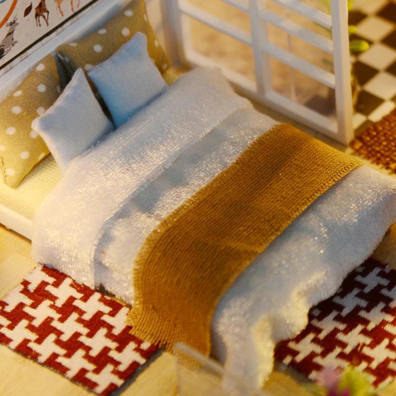 DIY Wooden Doll House with Furniture Miniature Dollhouse Furniture Kit with LED Toys for Children Adult Christmas Birthday Gift