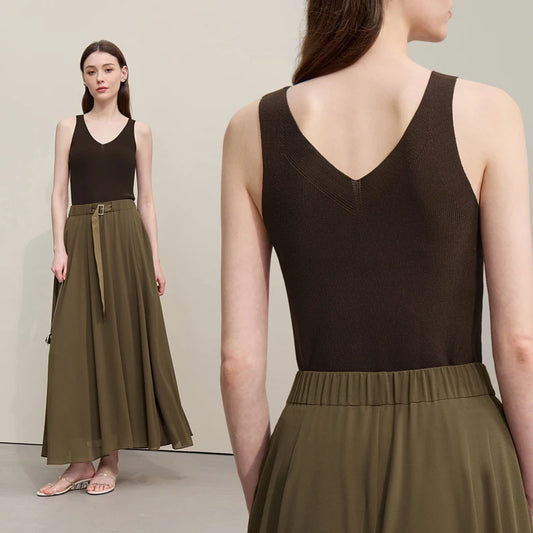 Amii Women's Tank Top 2026 Summer New Solid Color Slim Fit Sleeveless Vest Casual Layering V-Neck Camisole For Women 12642062