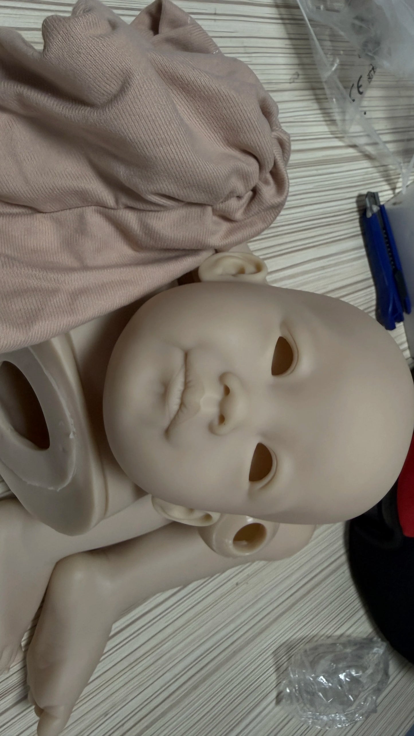 NPK 32Inch 81CM Huge Size Unpainted Unassembled Reborn Leonie Toddler Baby DIY Doll Kit with Body and Eye
