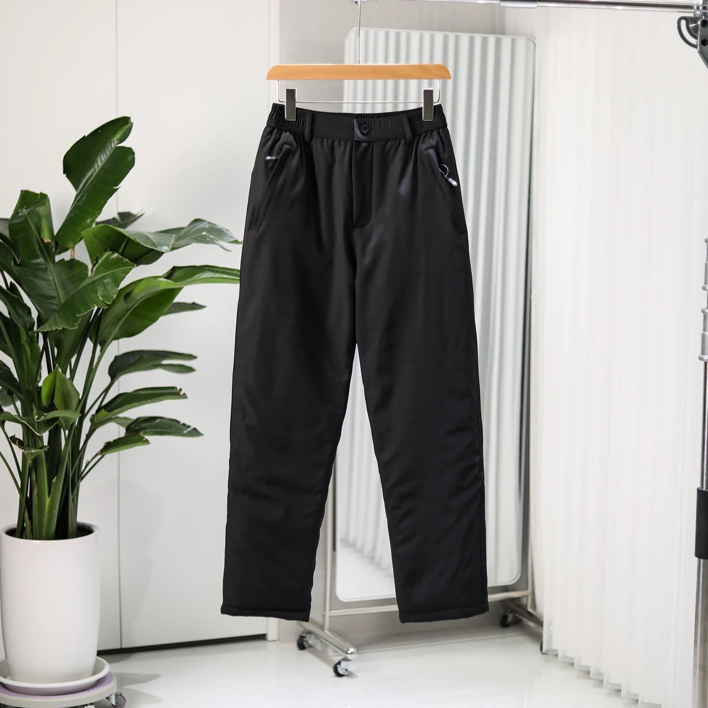 Thickened Fleece Winter Casual Pants Men's Straight Leg Cotton Trousers Warm Fashionable Long Pants Polyester Fiber 100%