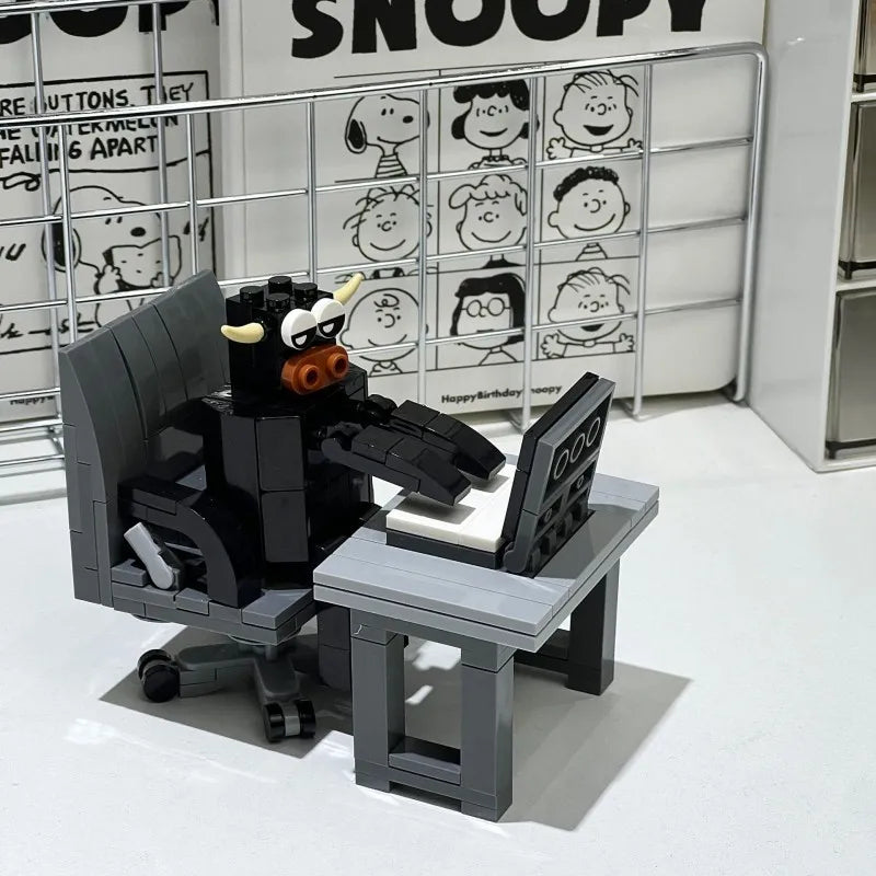 Shrimp Building Blocks Cattle Horses Hard Work Office Figurines Cream Cat Ornament Beast of Burden Model Assembly Toy for Worker