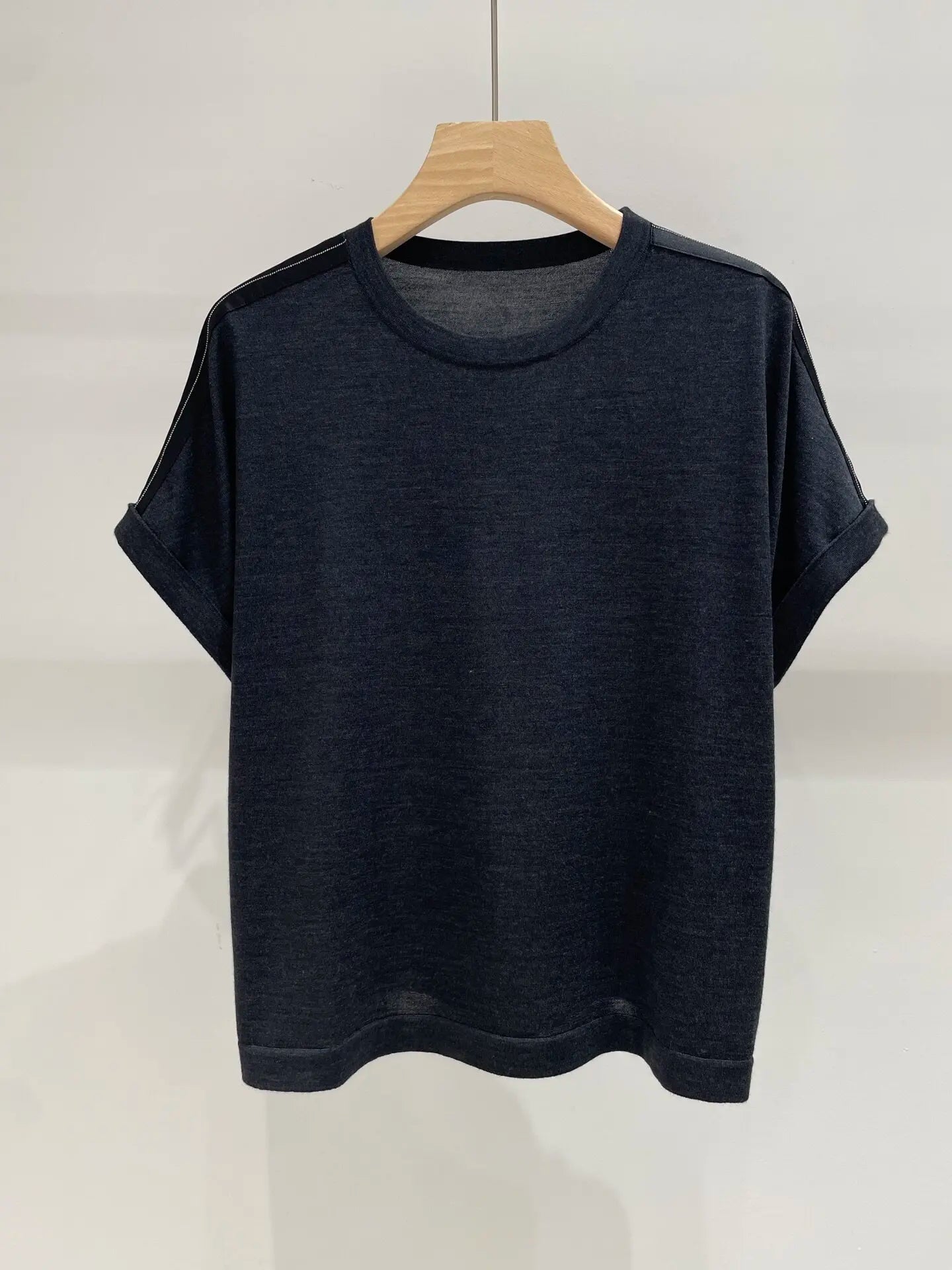 2026 Summer Women's Wool Crew Neck Knit Sweater Short Sleeve Slim Fit Pants Knit Set