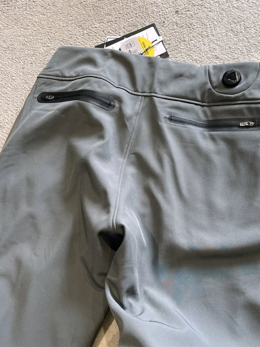 Outdoor Commuting Windproof Waterproof Fleece Lined Elastic Soft Casual Men's Long Pants Straight Leg Polyester Fiber