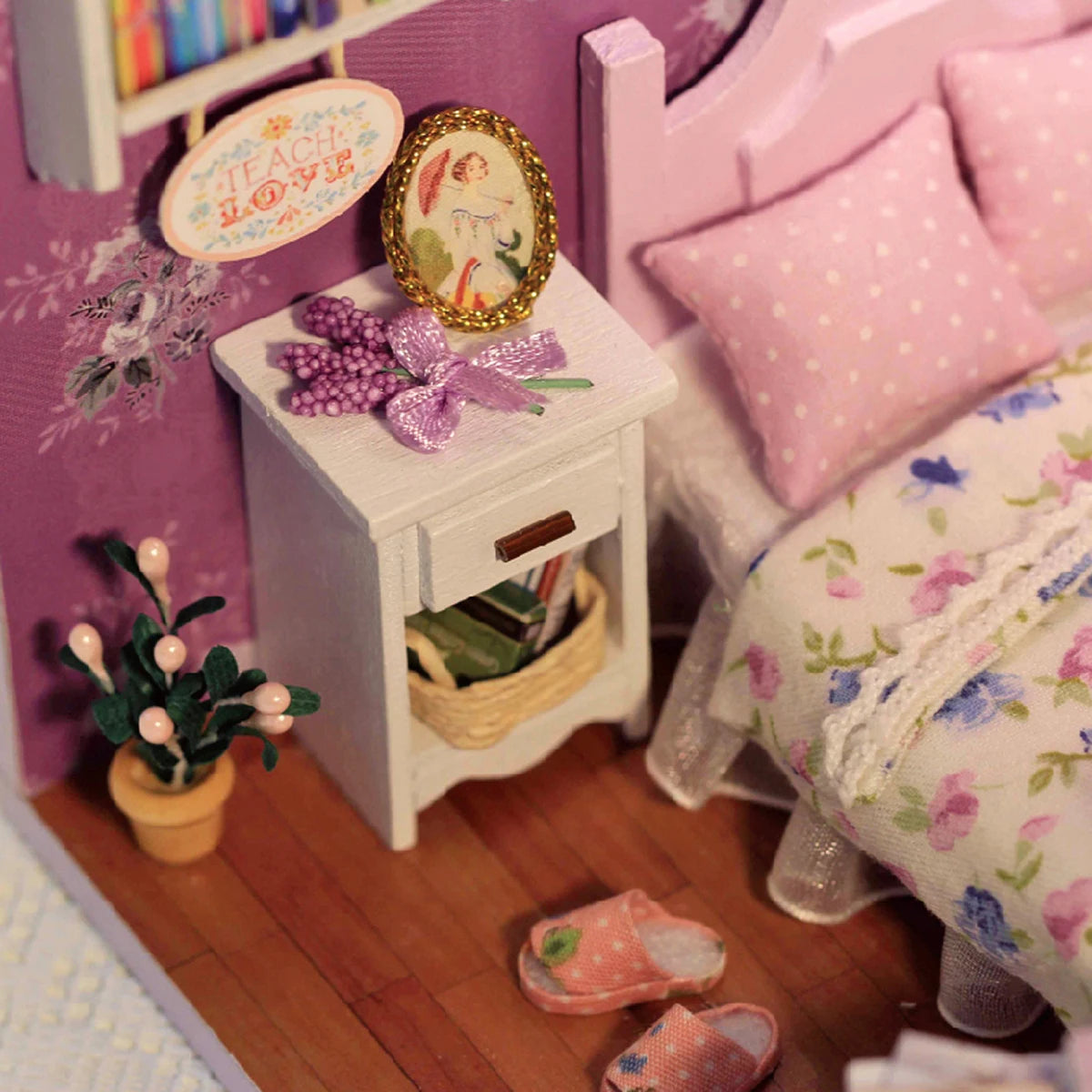 Sweet Sunshine Mini 3D Puzzle Assembly Model Dollhouse Kit DIY Handmade Toy Bookshelf Set, Wood Craft for Girls' Birthday Gift