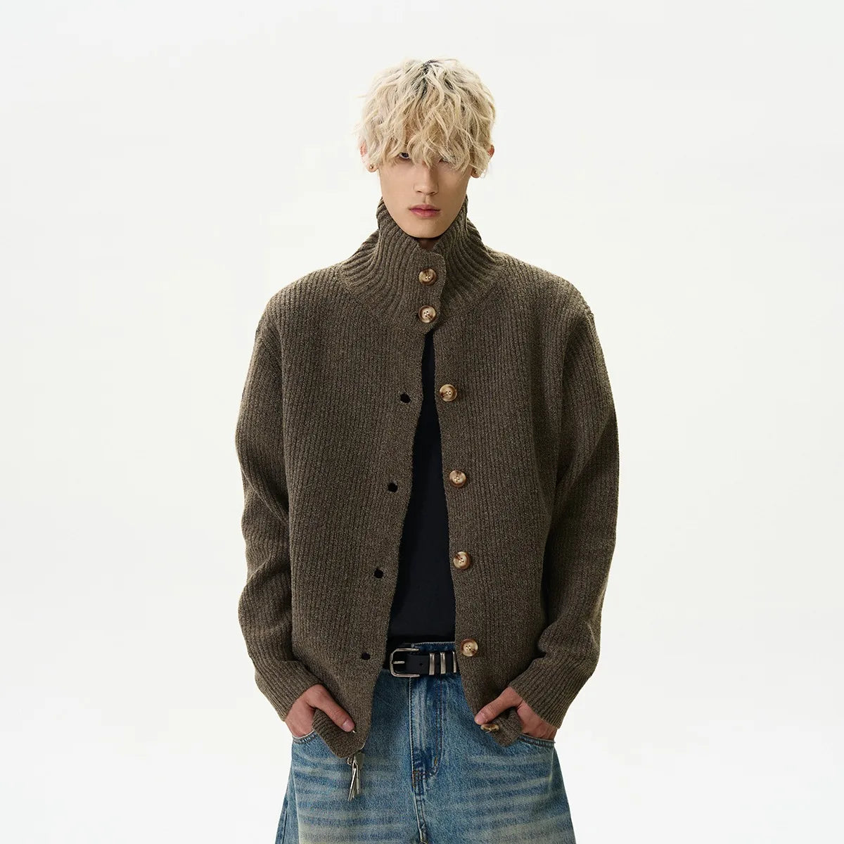 2025 autumn and winter new American retro solid color stand up collar knitted cardigan men's loose button sweater jacket