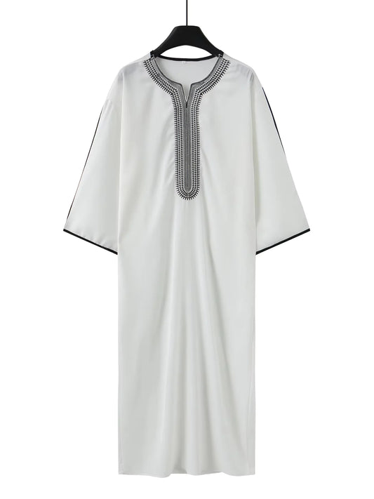 Traditional Middle Eastern Muslim Ethnic Style Men's Robe Eid al Fitr Clothing Round Neck Embroidered Men's Robe