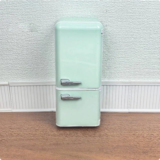 Dollhouse Refrigerator Openable Door Miniature Refrigerator Dollhouse Fridge Freestanding 1:12 Scale Fridge Realistic