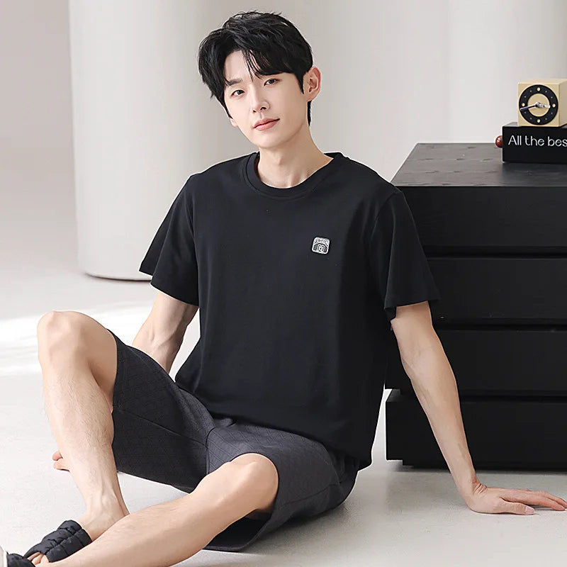 Cotton pajama set for men, home wear, short-sleeved short pants, casual and suitable for wearing outside.