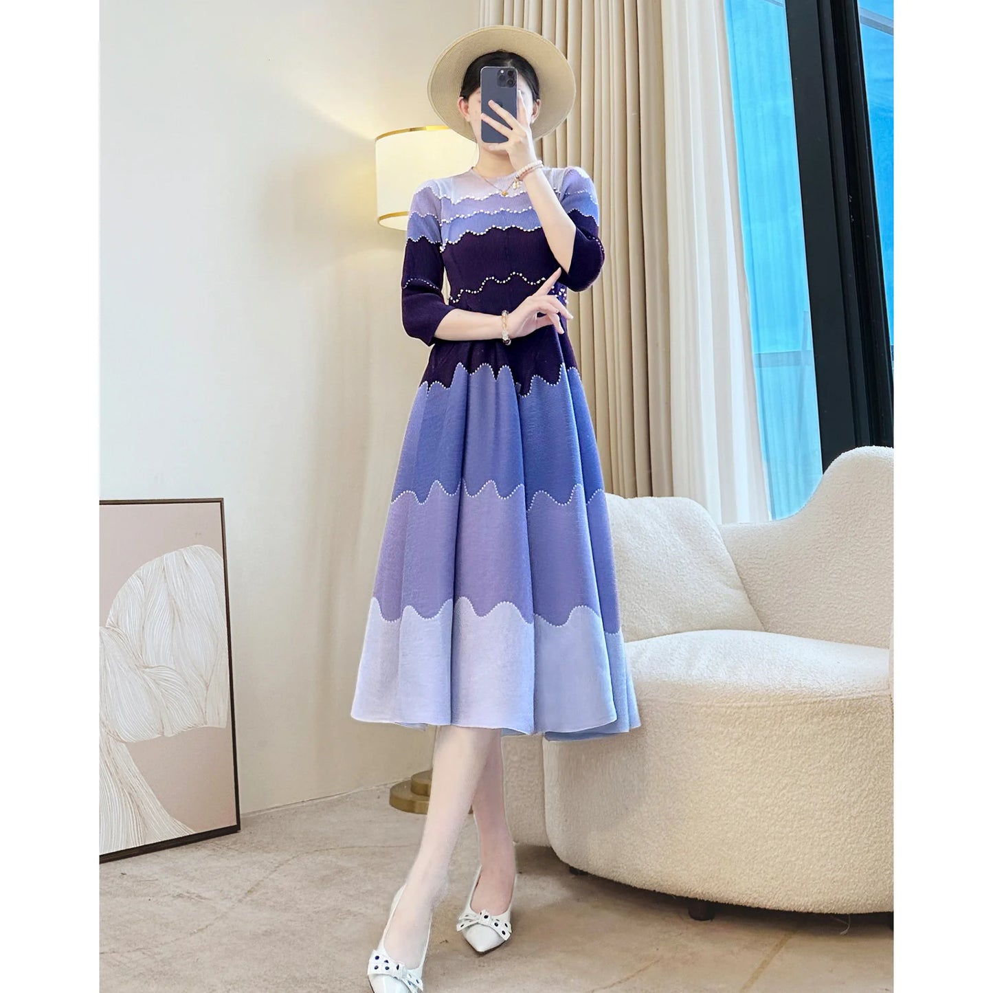 High-end Miyake Style Pleated Dress 2025 Autumn New Slim Flower Bud French Tea Break Skirt Fashionable Gradient Long Skirt Women