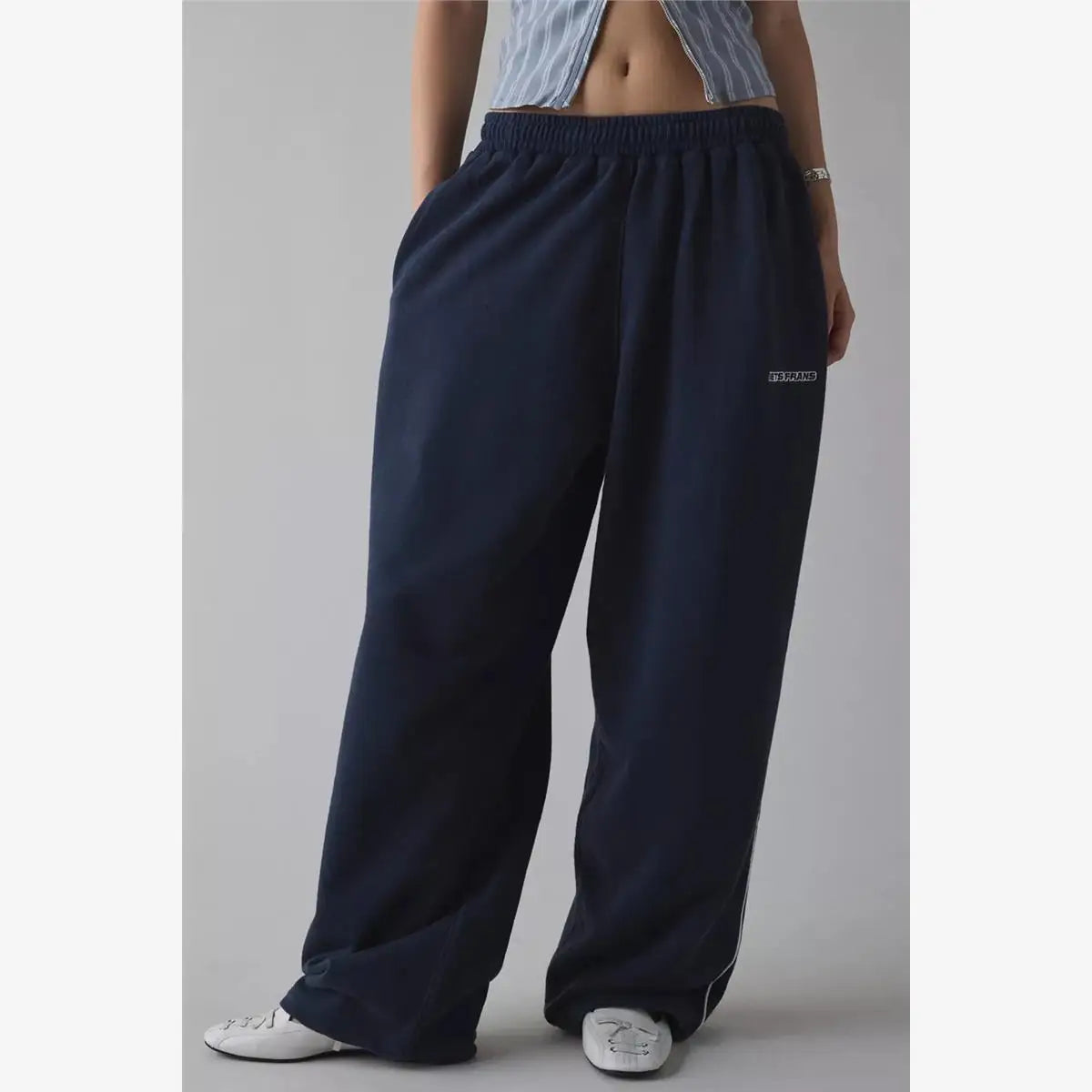 Loose Comfortable Straight Leg Pants Elastic Waist Casual Trousers Mid-Low Waist PVC Fabric Ladies Spring Season Fashion
