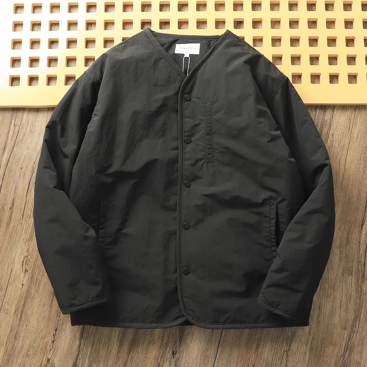Men's Winter Thickened Cotton Jacket Lightweight Warm Retro Loose Casual V-Neck Cotton Coat Polyester Fiber Fill Regular Sleeve