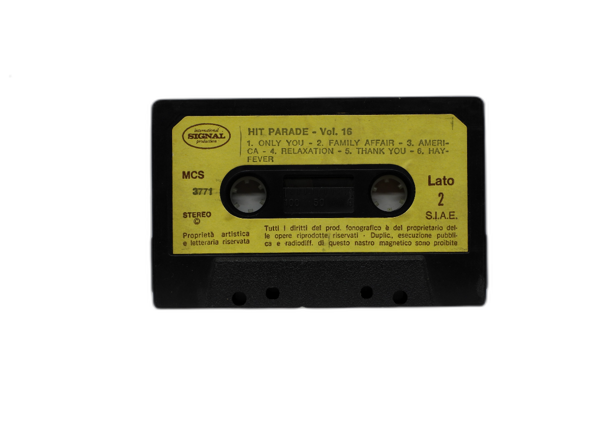International Signal Hit Parade Vol. 16 Audio Cassette