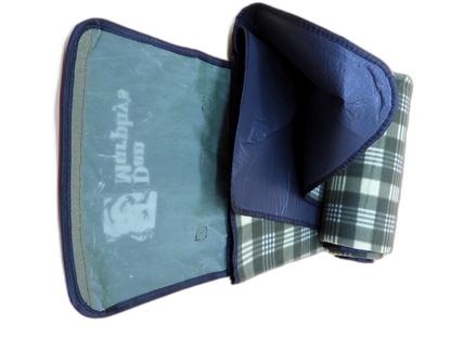 Dan Murphy's Foldable Plaid Picnic Blanket