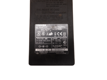 Toshiba Pa2444u Ac Adaptor 15v 4a