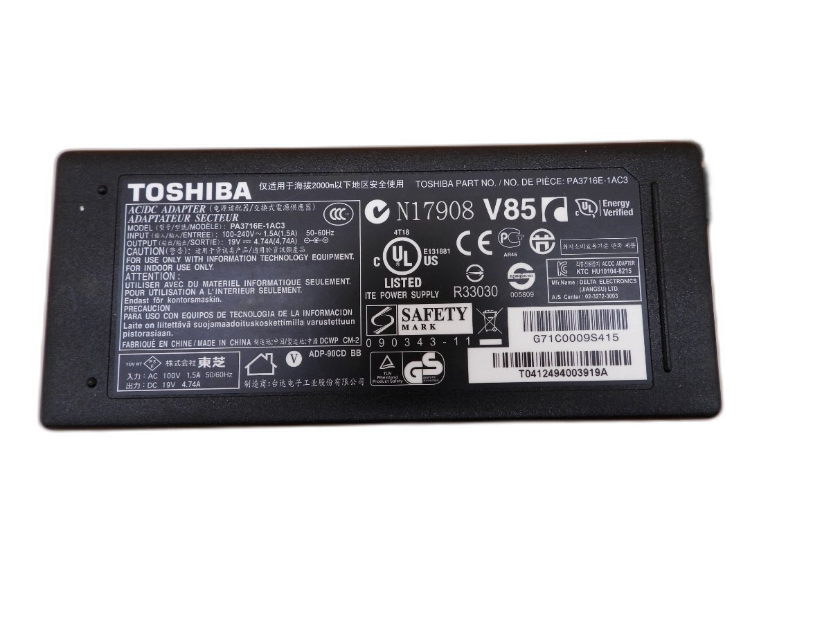 Toshiba Pa3716e 1ac3 19v 4.74a Ac Adapter Power Supply