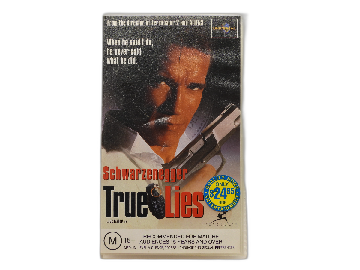True Lies 1994 VHS Tape Arnold Schwarzenegger
