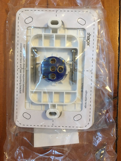 Hager BAKELITE 1-GANG LIGHT SWITCH 16A 1-Pole 240V Flush Mount, Vertical WHITE