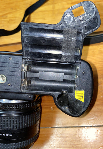254 Nikon AF F-401S 35-70mm 1:3.3.3-4.5 Len Vintage Camera FOR PARTS ONLY