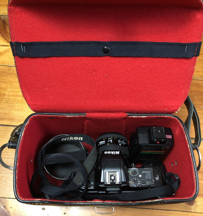 254 Nikon AF F-401S 35-70mm 1:3.3.3-4.5 Len Vintage Camera FOR PARTS ONLY