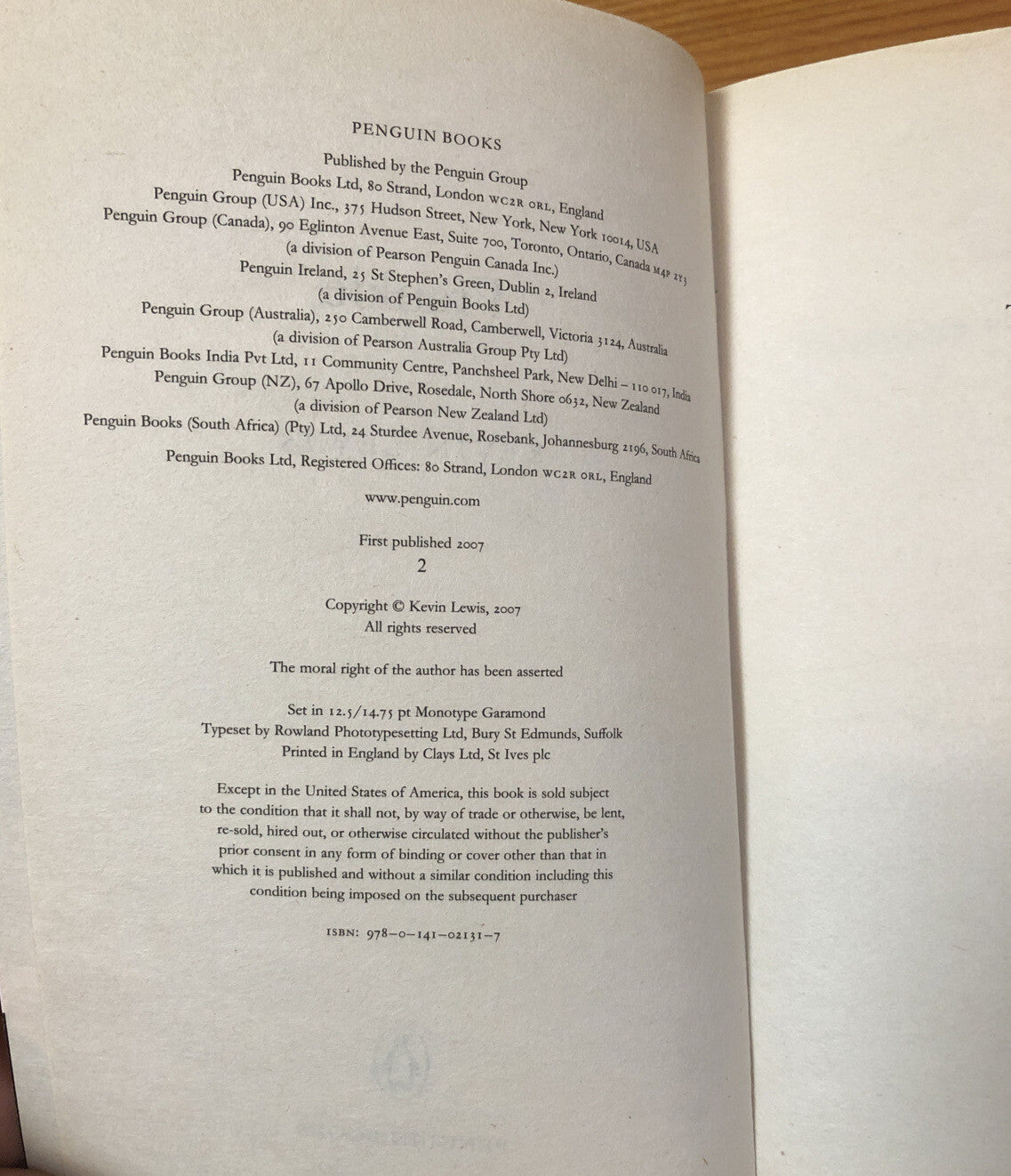 Frankie Kevin Lewis In good Condition