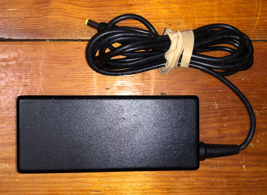 309 HP 380467-005 SERIES PPP009D AC/DC POWER SUPPLY ADAPTER 18.5V 3.5A 65W