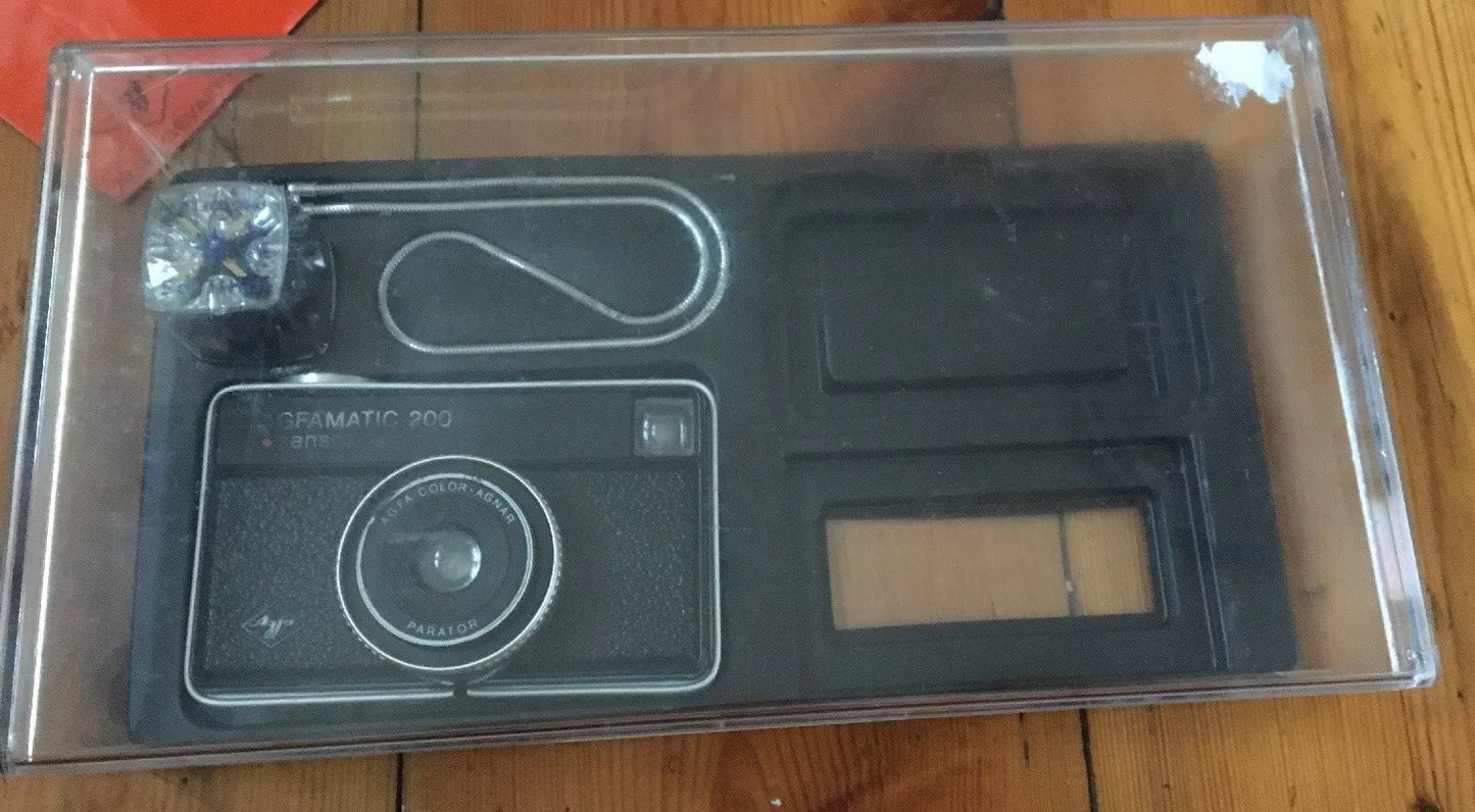 Agfamatic 200 Film Vintage Retro Collectable Camera + Free Post Aus Seller